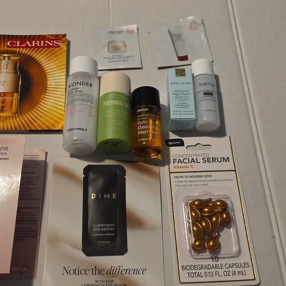 Skincare Sample Set - Picture 3 of 3